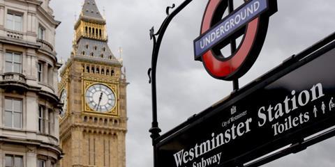 big-ben-structure-near-white-concrete-structure-89432