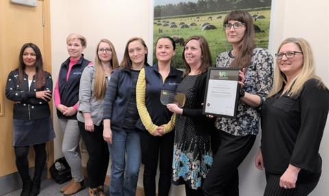 Anna Cummings and the team at Cranswick Gourmet Bacon with their award 002