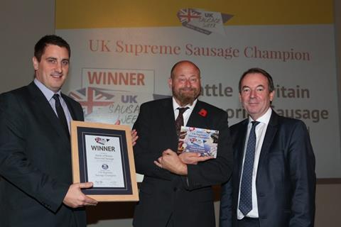 Andrew Rook receiving his Supreme Sausage Champion award 002 