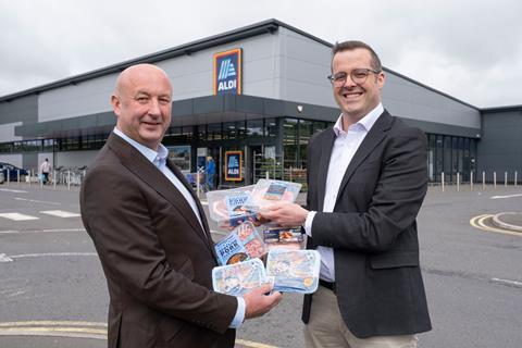 Wayne Godfrey, CEO of Browns Food Group with Alan Leslie, Buying Director of Aldi Scotland (1)