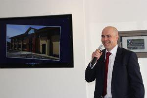 Graeme Rolinson welcomes guests to the Marel office opening.