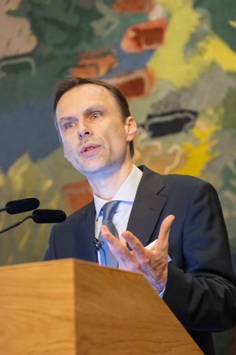 Professor Frederic Leroy speaking at the City Meat Lecture 2021